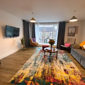 Riverside With 2br Flats At The Centre-parking-balcony Apartment Cambridge (Cambridgeshire)
